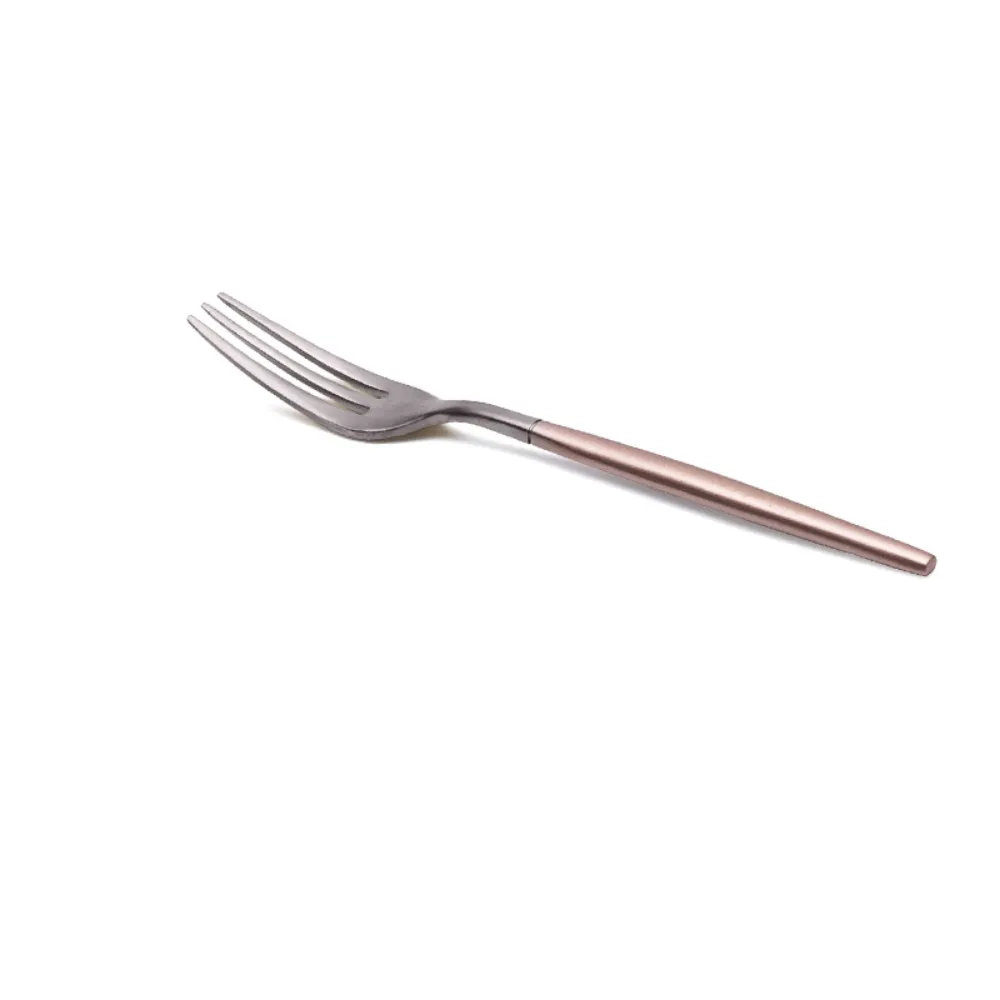 18 Piece Cutlery Set