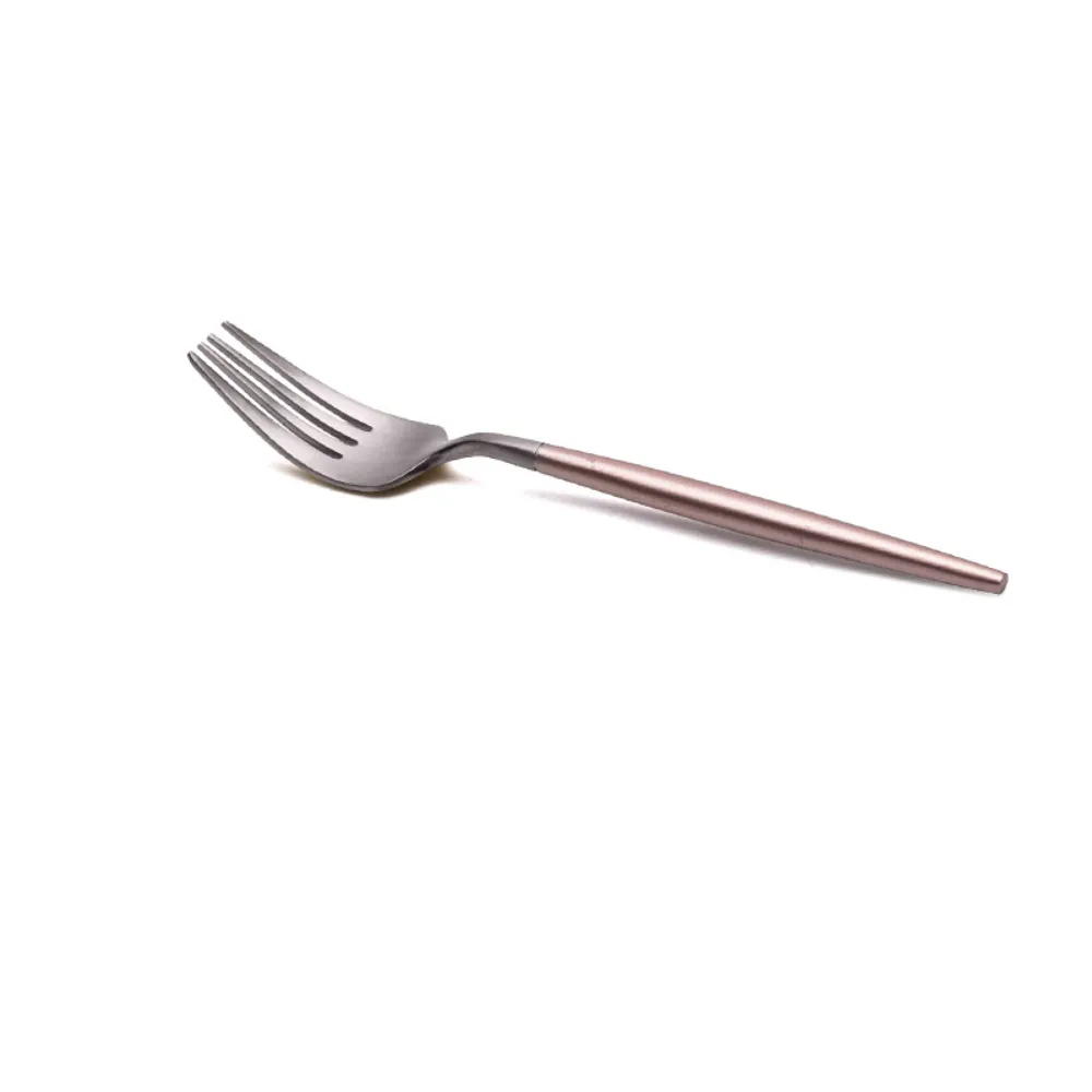 18 Piece Cutlery Set