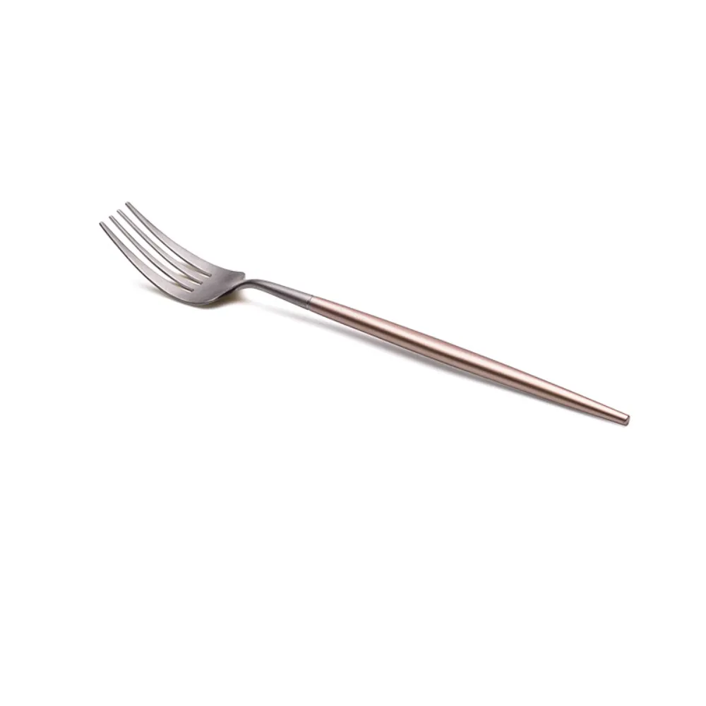 18 Piece Cutlery Set
