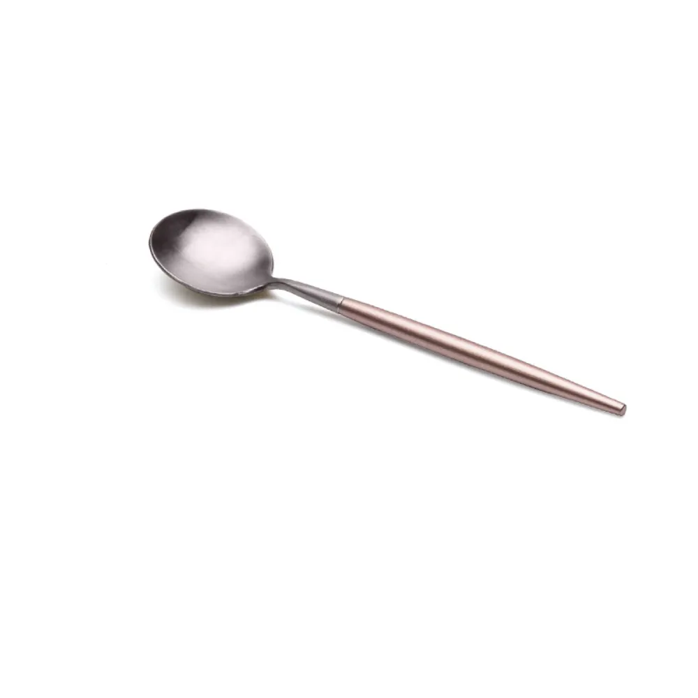 18 Piece Cutlery Set