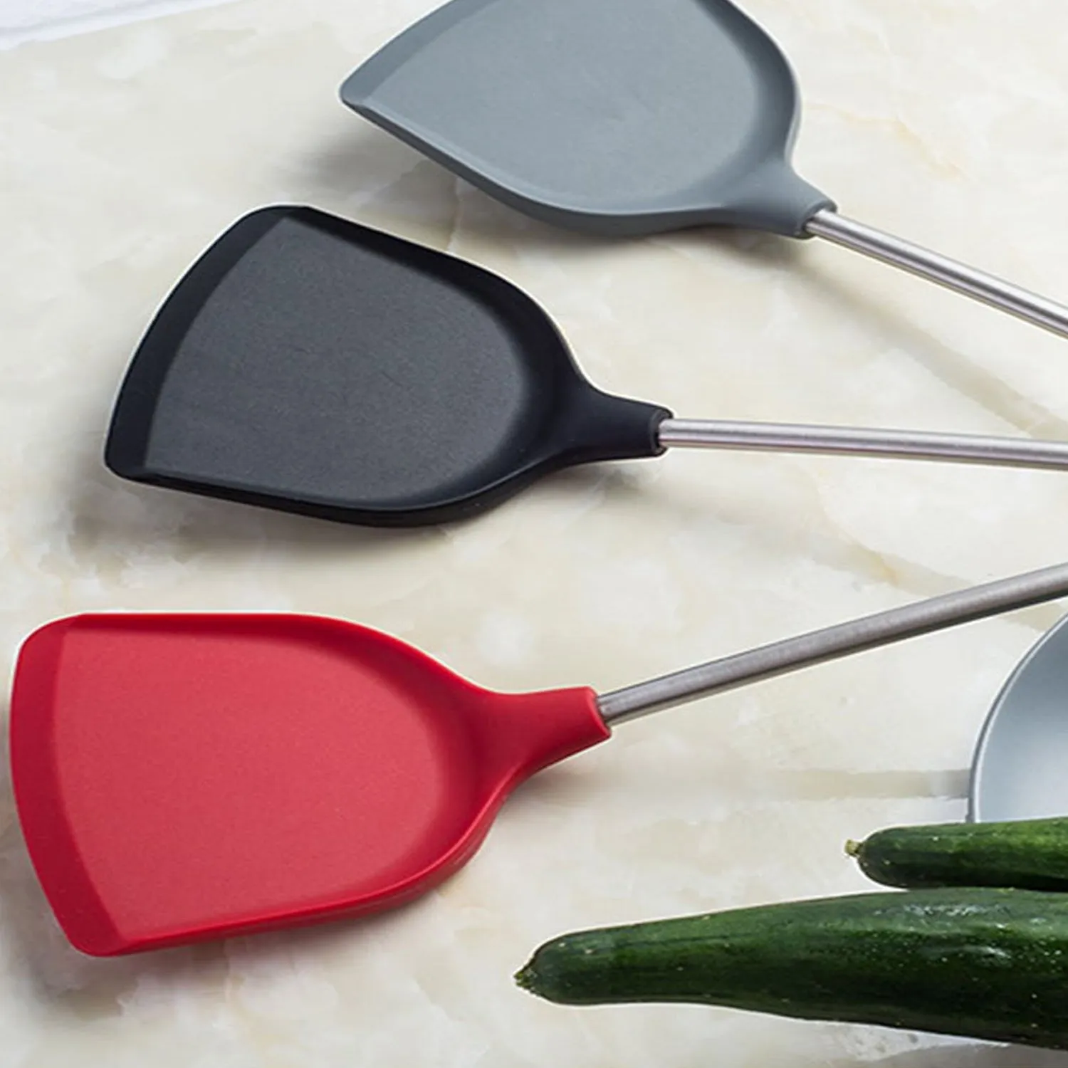 2690 Kitchen turner Heat Resistant Silicone Non-stick Silicone turner Grip Non Stick Long Handle Cooking turner