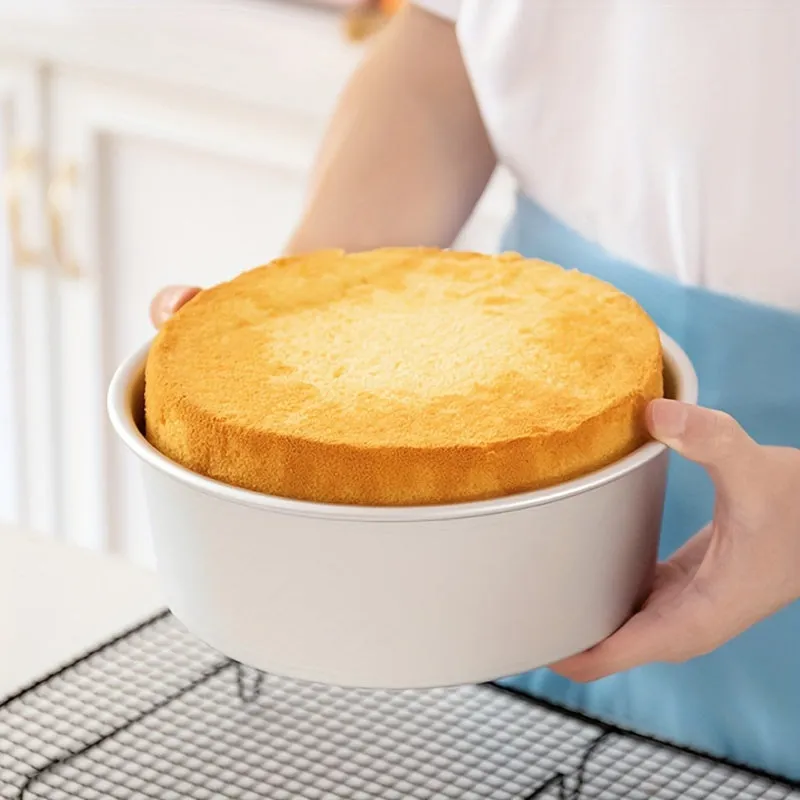 3Piece Aluminium Cake Pan Set with Removable Bottoms