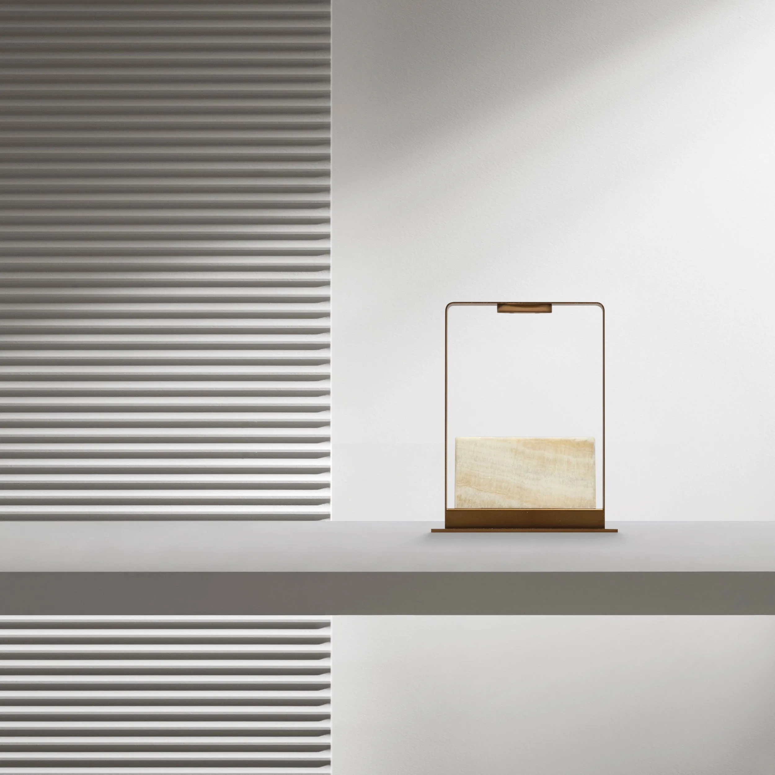 Gea Portable Table Lamp
