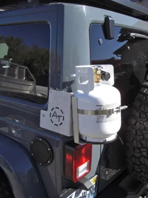 Jeep JK & JL, External Corner Mount Kit (Corner mount, propane bracket, propane cylinder)