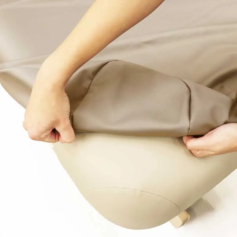 Oakworks Fitted Protective Spa Table Cover (6 inches Deep)