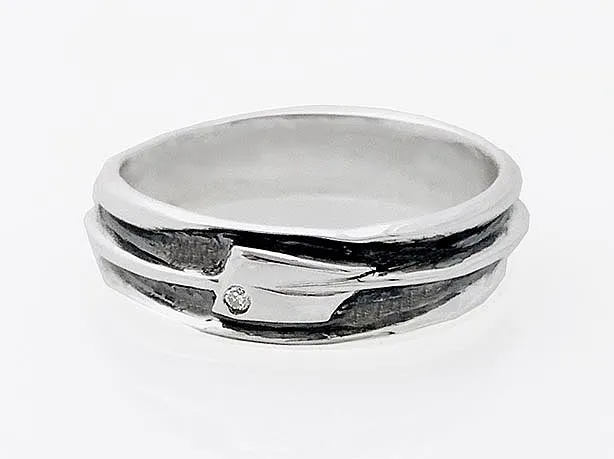 Oxidized Oar Band with Diamond Rowing Ring